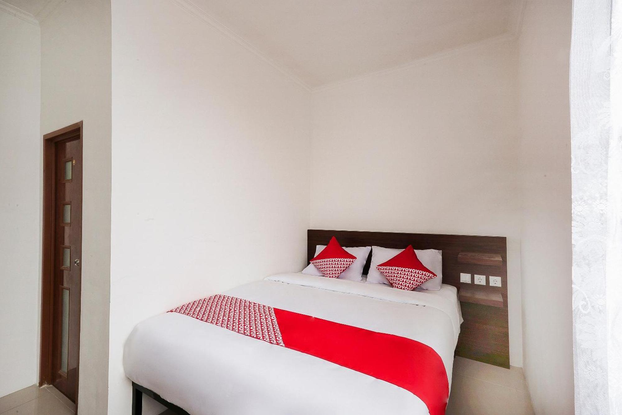 Super Oyo 2183 Cibeureum Residence Bandung Kültér fotó