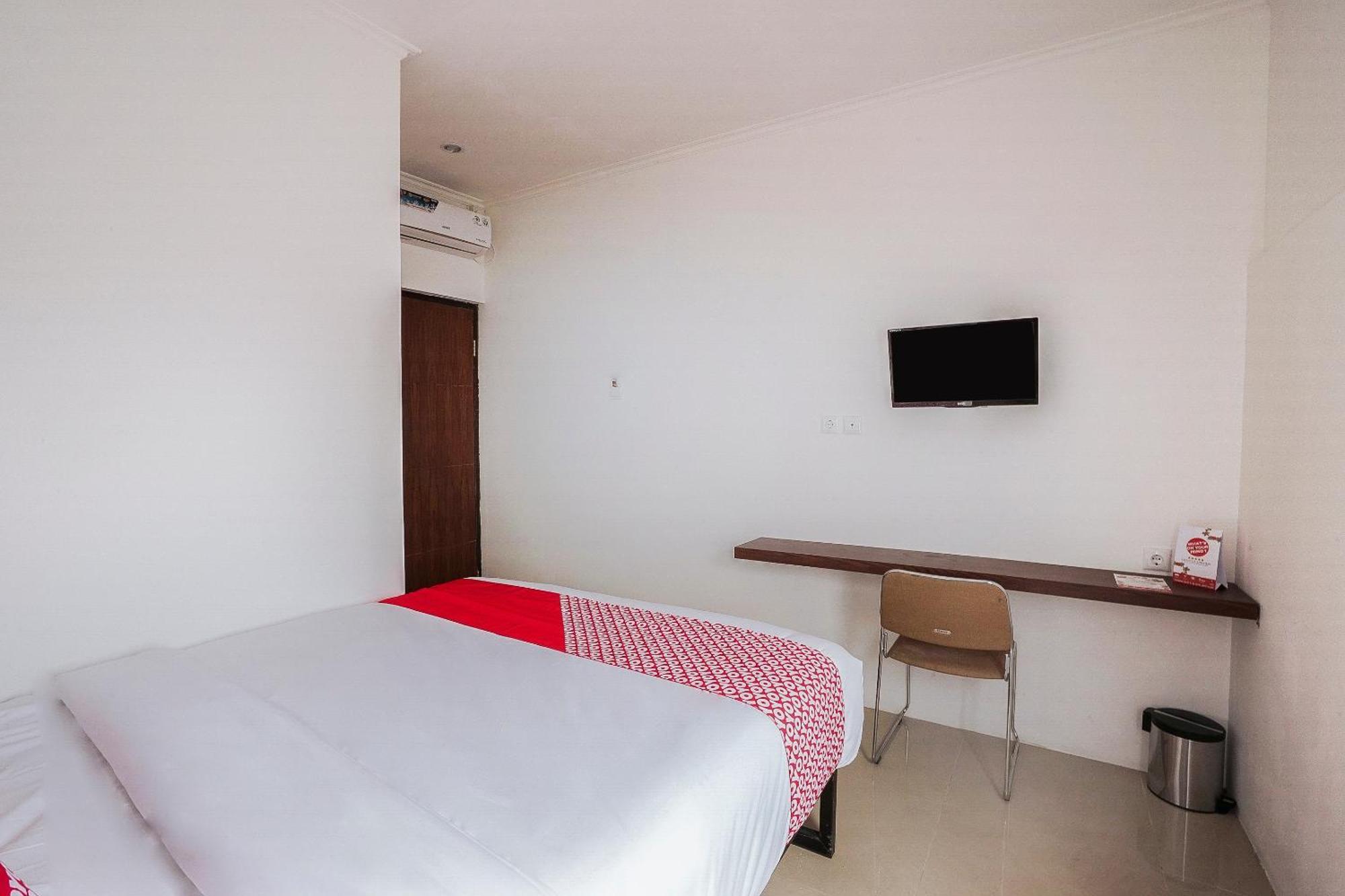 Super Oyo 2183 Cibeureum Residence Bandung Kültér fotó