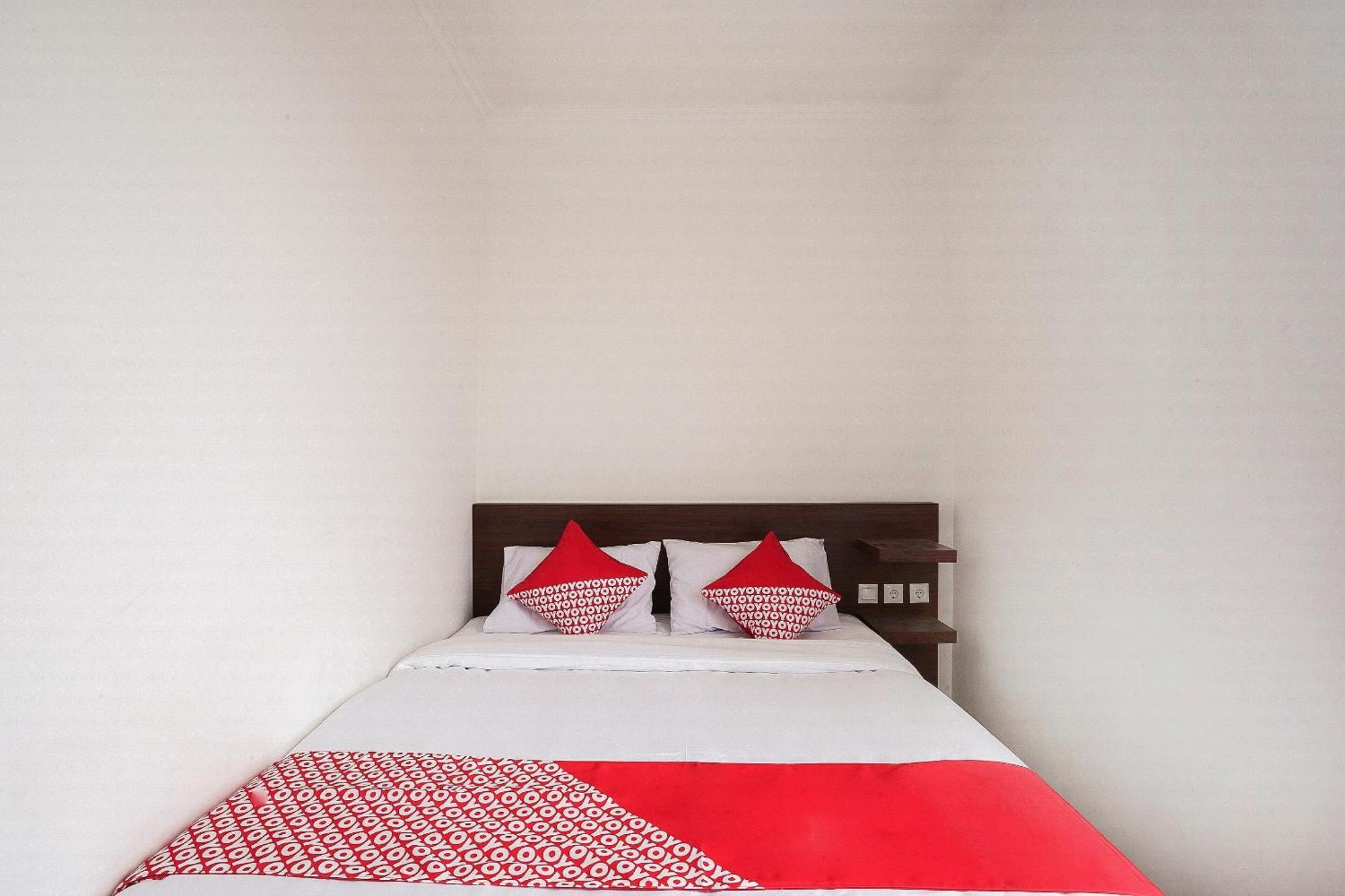 Super Oyo 2183 Cibeureum Residence Bandung Kültér fotó