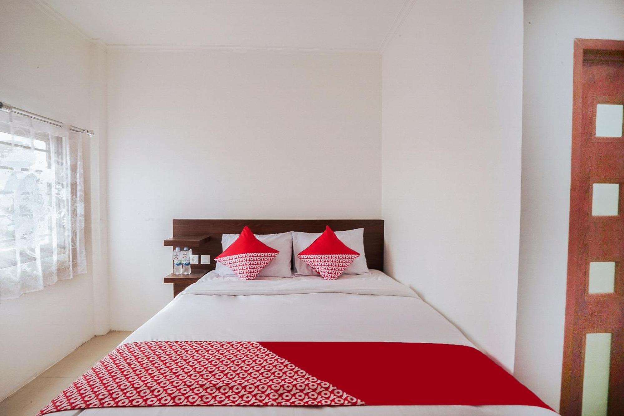 Super Oyo 2183 Cibeureum Residence Bandung Kültér fotó